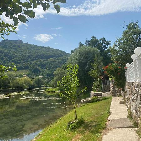 Villa Dino Kulen Vakuf Ngoại thất bức ảnh