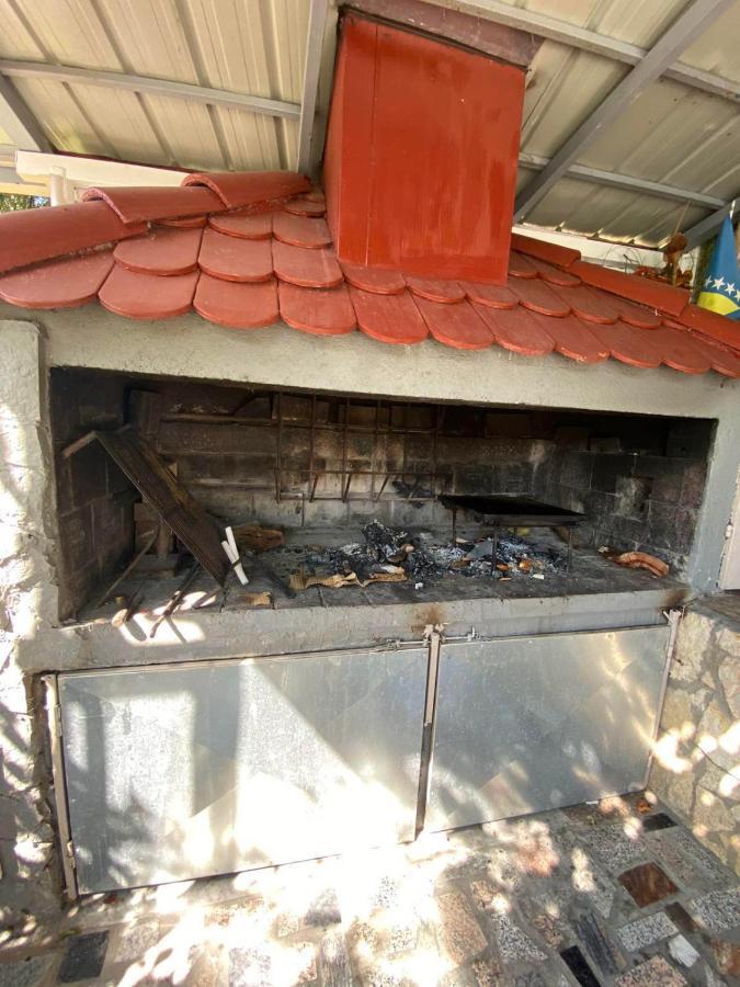 Villa Dino Kulen Vakuf Ngoại thất bức ảnh