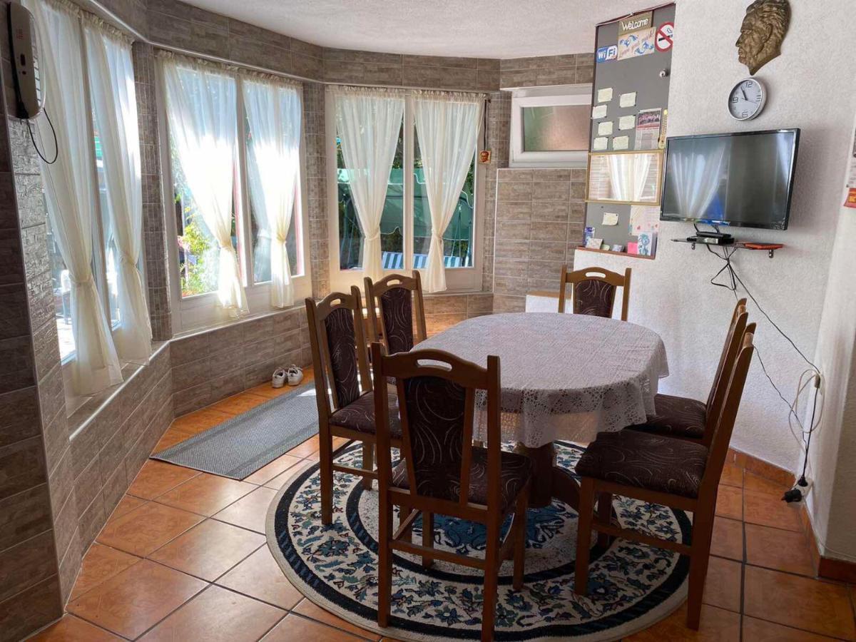 Villa Dino Kulen Vakuf Ngoại thất bức ảnh