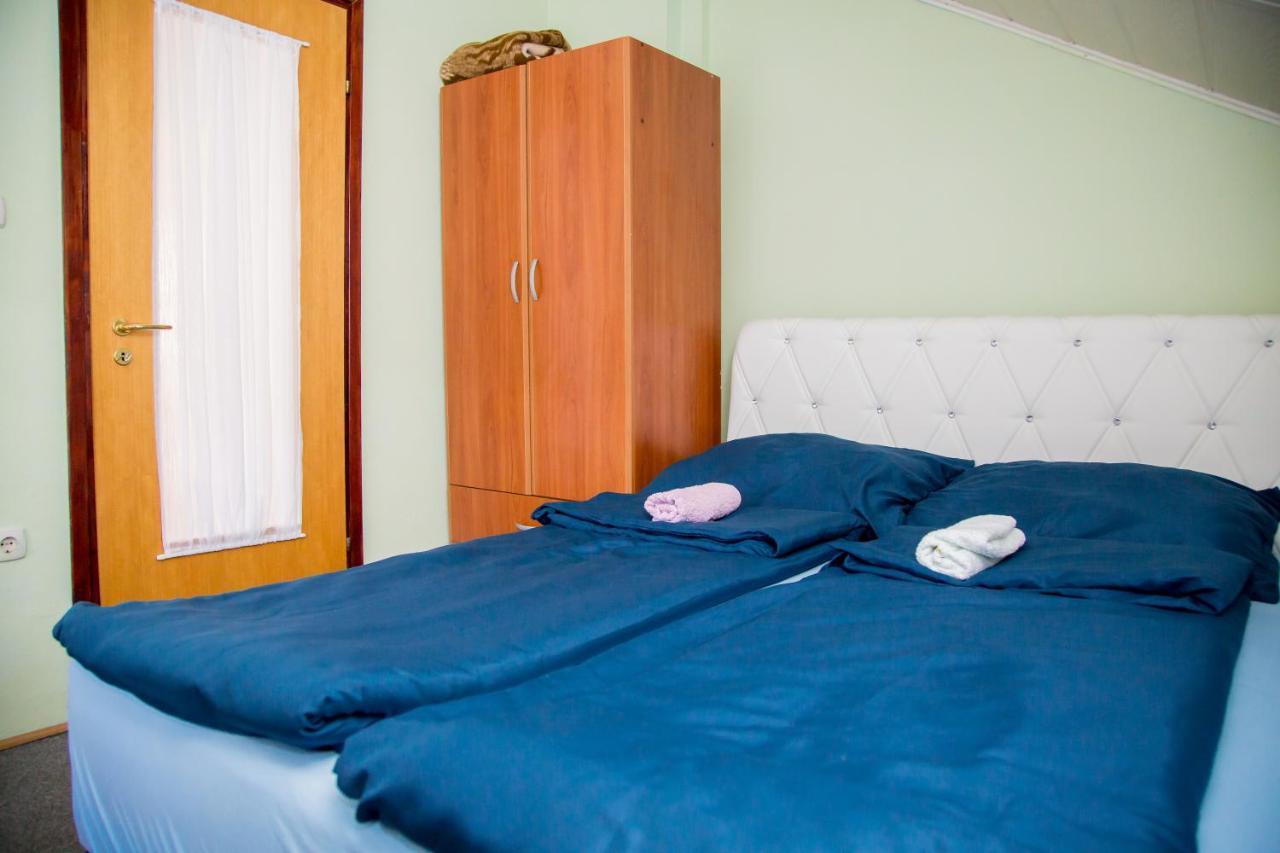 Villa Dino Kulen Vakuf Ngoại thất bức ảnh